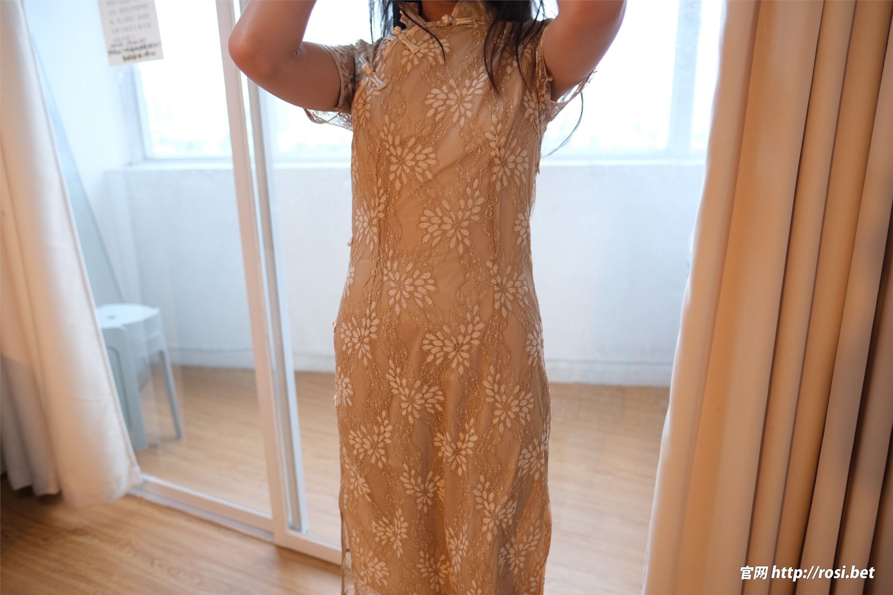 ROSI写真 2024.12.20 NO.4764